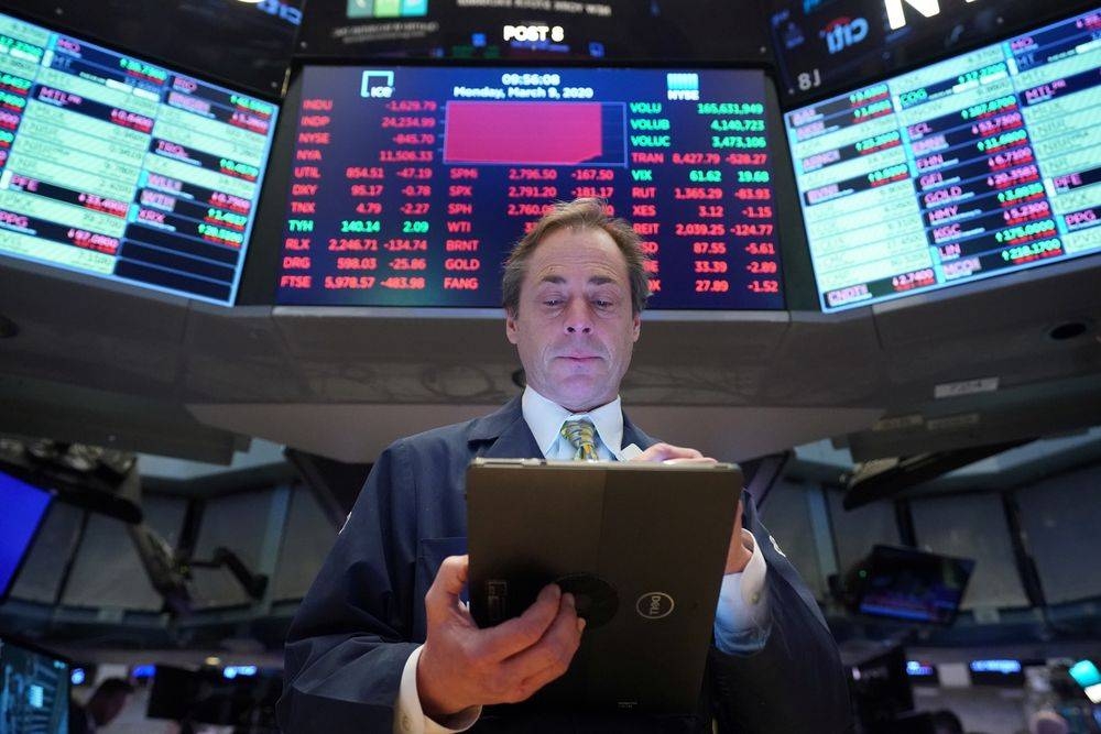 The S&P 500 is down about 18 per cent from its record close on January 3, and MSCI's index has fallen the same since peaking on January 4. ― Reuters pic