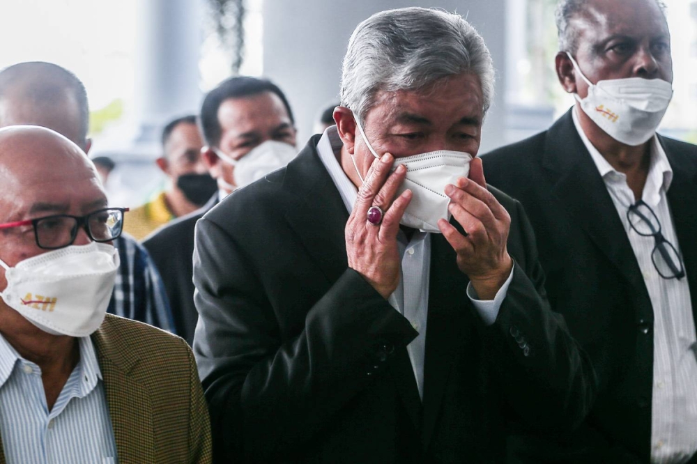 Former deputy prime minister Datuk Seri Ahmad Zahid Hamidi arrives at the Kuala Lumpur High Court Complex May 24, 2022. — Picture by Hari Anggara