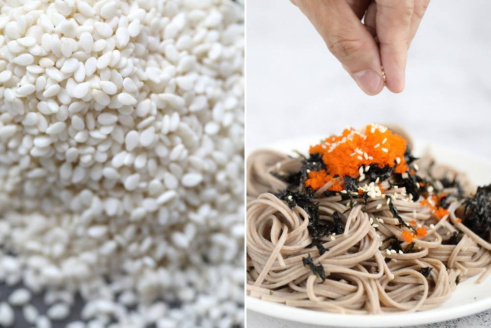 To finish plating, sprinkle some lightly toasted white sesame seeds over the chilled soba.