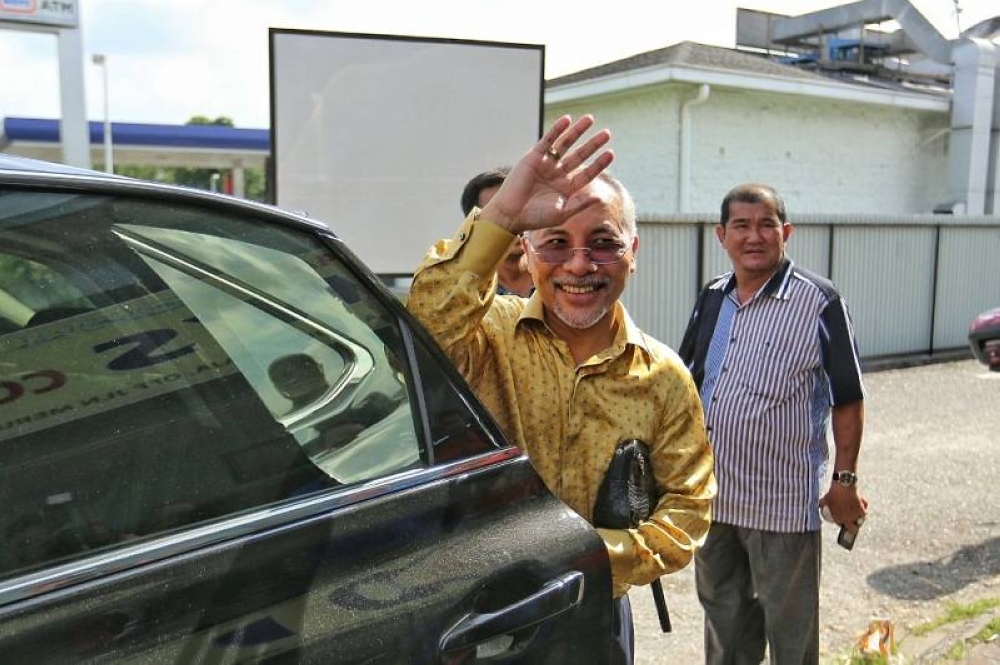 Former Selangor mentri besar Mohamad Khir Toyo said that he would still help BN to win back the Sungai Besar parliamentary constituency in Selangor irrespective of whether he is chosen or not to be the coalition’s candidate there. — Picture by Saw Siow Feng