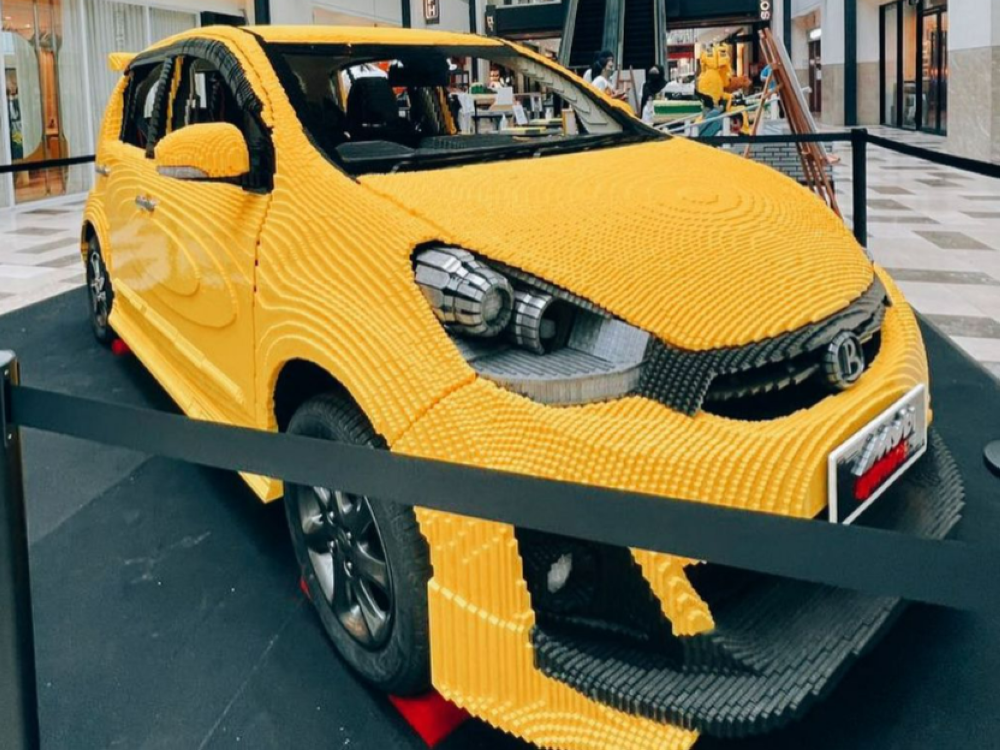 A Myvi made entirely built from Lego bricks showcased in Publika has gone viral on social media.  — Screencapture via Instagram from @bryks.art