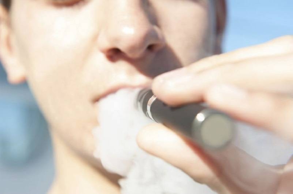 President Andres Manuel Lopez Obrador said it was a 'lie' to claim that e-cigarettes are a safe alternative to inhaling tobacco smoke. — iStock pic
