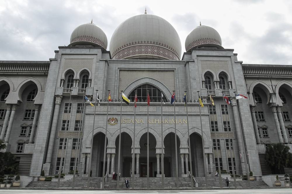 Foreign lawyer must be brought in early to handle trial of a case — Hafiz Hassan - Vimarsana News
