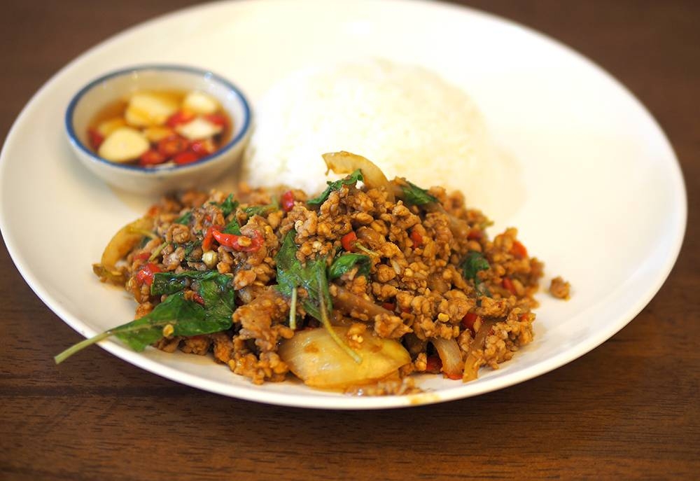 Solo diners can order the 'pad krapow' set meal.