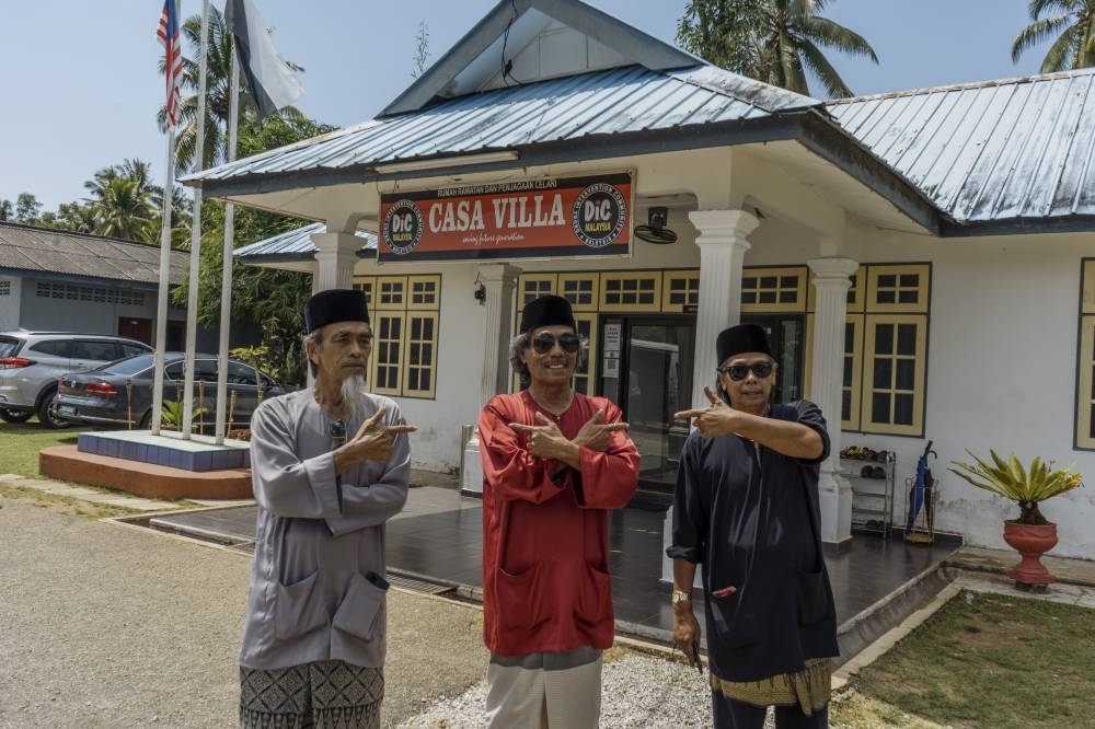 From left: The remaining founders of Komited Malaysia, Wan Abdul Rahim Wan Abdul Rahman, Khalid Hashim, and Raja Dzuriani Raja Ibrahim . -- Picture by Shafwan Zaidon.