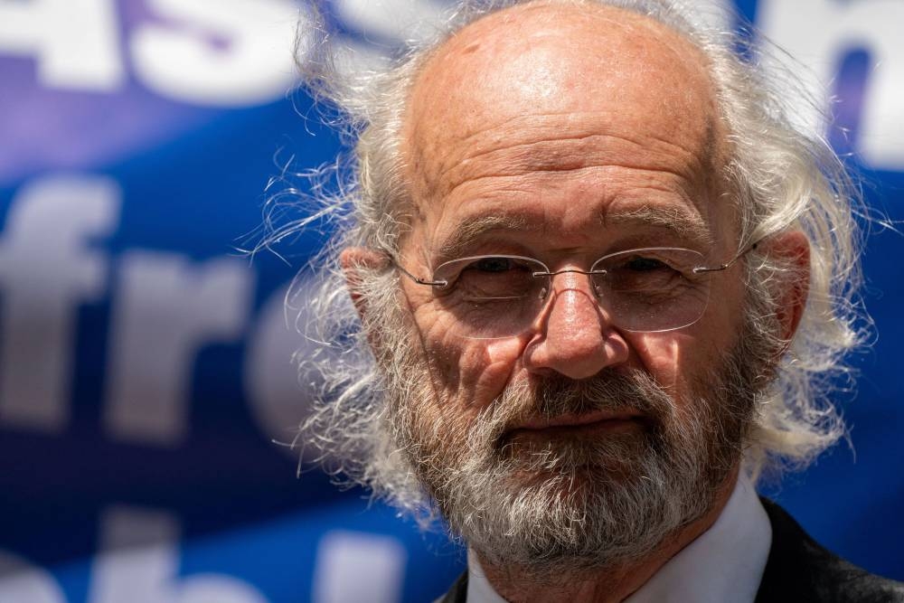 John Shipton attends a news conference at the British Consulate in response to the decision to extradite  his son Julian Assange to the United States in New York City, New York, US, June 17, 2022. ― Reuters pic