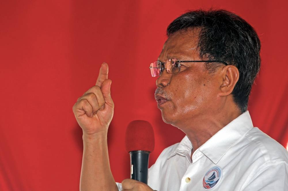 Parti Warisan president Datuk Seri Mohd Shafie Apdal speaks while officiating the Negri Sembilan Warisan Liaison Office in Port Dickson June 19, 2022. — Bernama pic