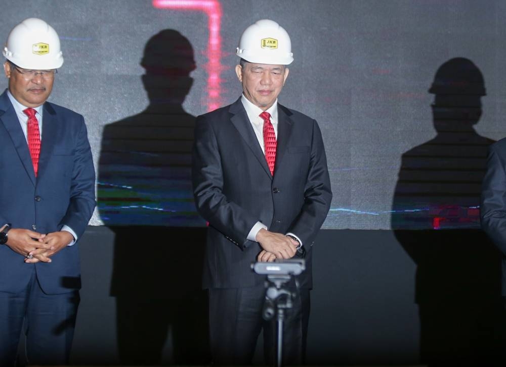 Works Minister Datuk Seri Fadillah Yusof launches a conference for Public Works Department senior officers at a hotel in Ipoh, June 21, 2022. — Picture by Farhan Najib