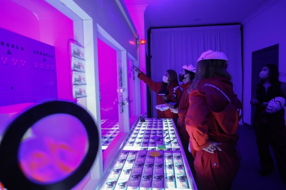 The engaging panic room experience. — Picture by Ahmad Zamzahuri