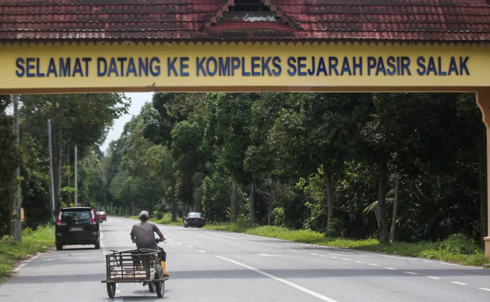 Pasir Salak is a federal constituency in Perak Tengah District and Hilir Perak District. It has two state seats, namely Kampung Gajah and Sungai Manik. — Picture by Farhan Najib