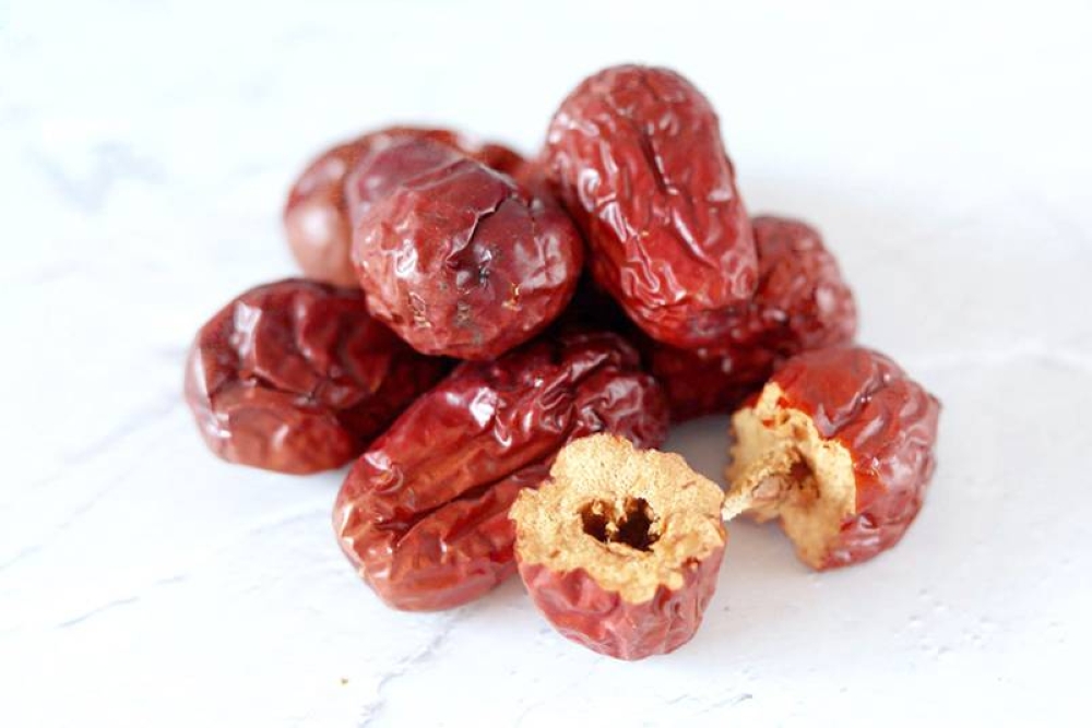 Red dates have been used as an age-old remedy to elevate one’s energy level.