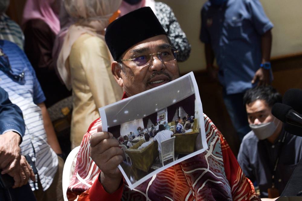 Pasir Salak MP, Datuk Seri Tajuddin Rahman speaks during a press conference in Petaling Jaya on June 27, 2022. — Picture by Miera Zulyana