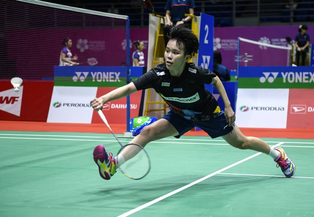 Two-time world junior champion Goh Jin Wei in action won against Malvika Bansod from India, 21-10, 21-17 in the qualification stage match of the Malaysia Masters at Axiata Arena Bukit Jalil, July 5, 2022. — Bernama pic 