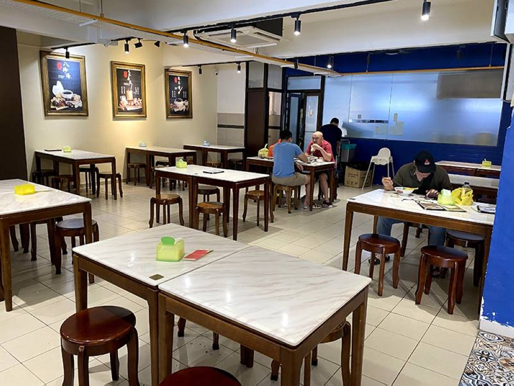 Dining-in is also comfortable at the Taman Megah eatery.
