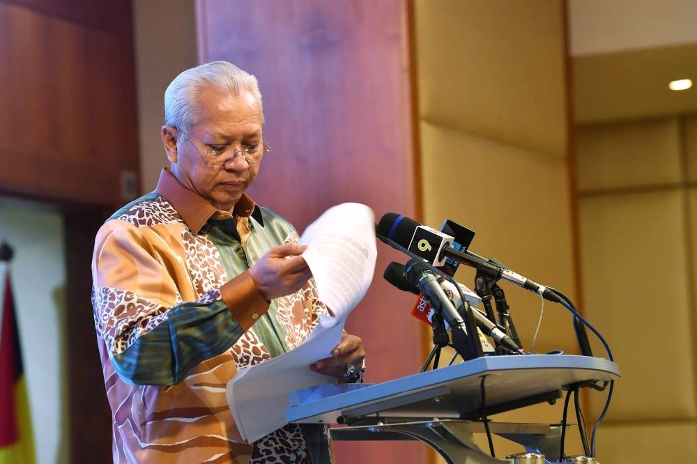 Minister: Chicken breeders allowed to take advance subsidy payments - Vimarsana News