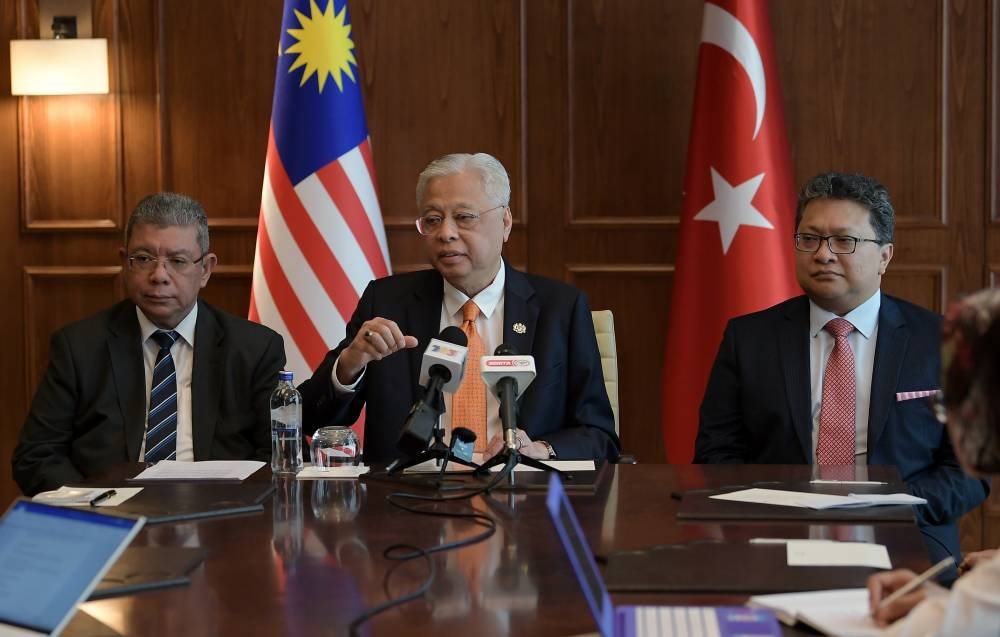 Prime Minister Datuk Seri Ismail Sabri Yaakob said several Malaysian companies had been identified to buy wheat and open wheat farms in the country, among which is Boustead Holdings. — Bernama pic 