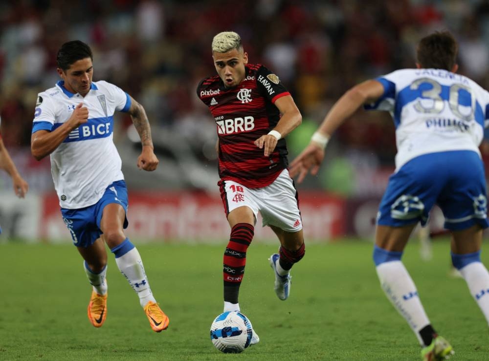 Flamengo's Andreas Pereira in action against Universidad Catolica at Estadio do Maracana, Rio de Janeiro May 17, 2022. — Reuters pic