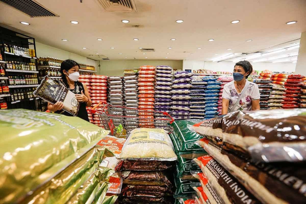 The economist added that public needs to be made aware of the myth surrounding subsidies, that is controlling the prices of certain goods ease the financial burden for a certain demographic population, but that they come with economic and fiscal costs. — Picture by Sayuti Zainudin