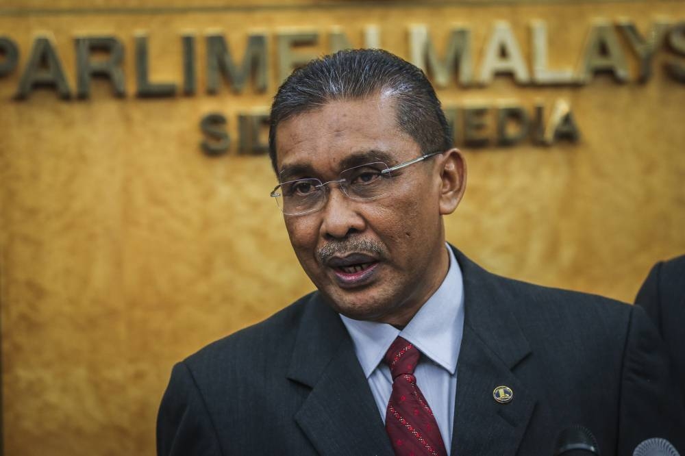 Energy and Natural Resources Minister Datuk Seri Takiyuddin Hassan said the exemption caused the government to incur additional costs of RM5.8 billion from RM7 billion while RM1.2 billion was distributed to the industries. — Picture by Firdaus Latif