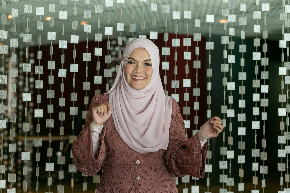 After 37 years of singing with over 160 songs recorded, Datuk Aishah has reached yet another milestone in her career as she will be doing her first solo show along with the melodious strings, drums and sounds by the Malaysian Philharmonic Orchestra (MPO), July 14, 2022. — Picture by Devan Manuel