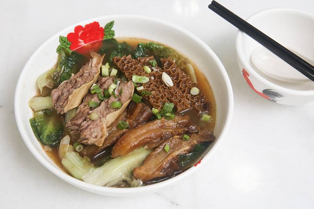Order Hong Kong Noodle's three treasure noodles with a combination of beef brisket, honeycomb tripe and tendons for a taste of Hong Kong. — Pictures by Choo Choy May