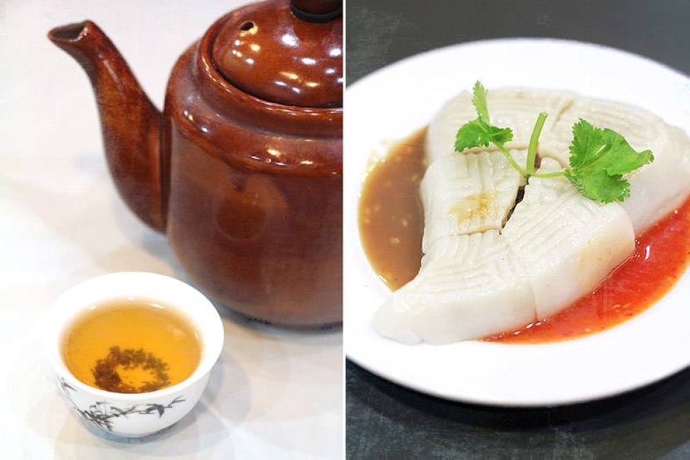 Some Chinese tea is a must (left). The classic 'beng kueh' (right).