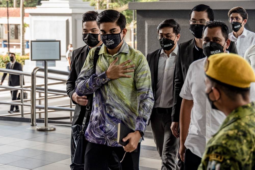 Muar MP Syed Saddiq Syed Abdul Rahman is pictured at Kuala Lumpur High Court in Kuala Lumpur July 21, 2022. — Picture by Firdaus Latif
