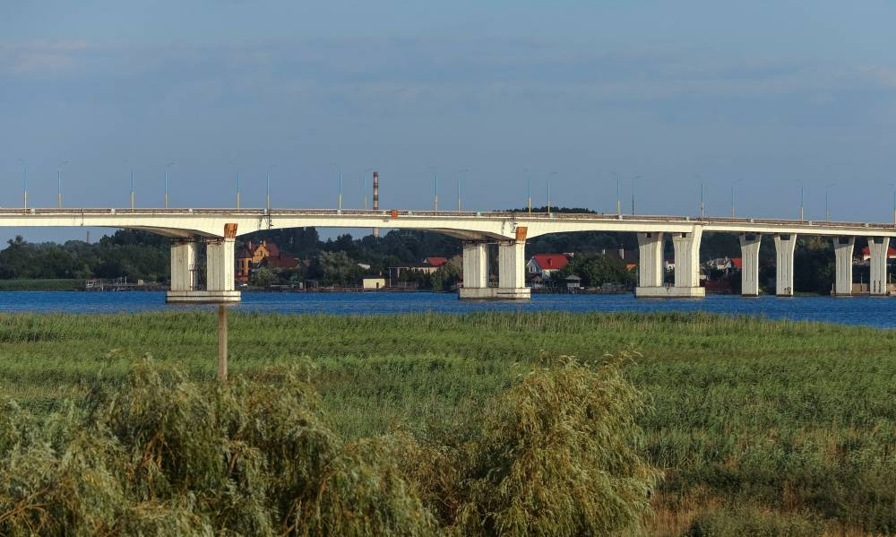 A view of the Antonivskyi bridge across Dnipro river in the Russia-controlled Kherson region of southern Ukraine, July 23, 2022.  — Reuters pic