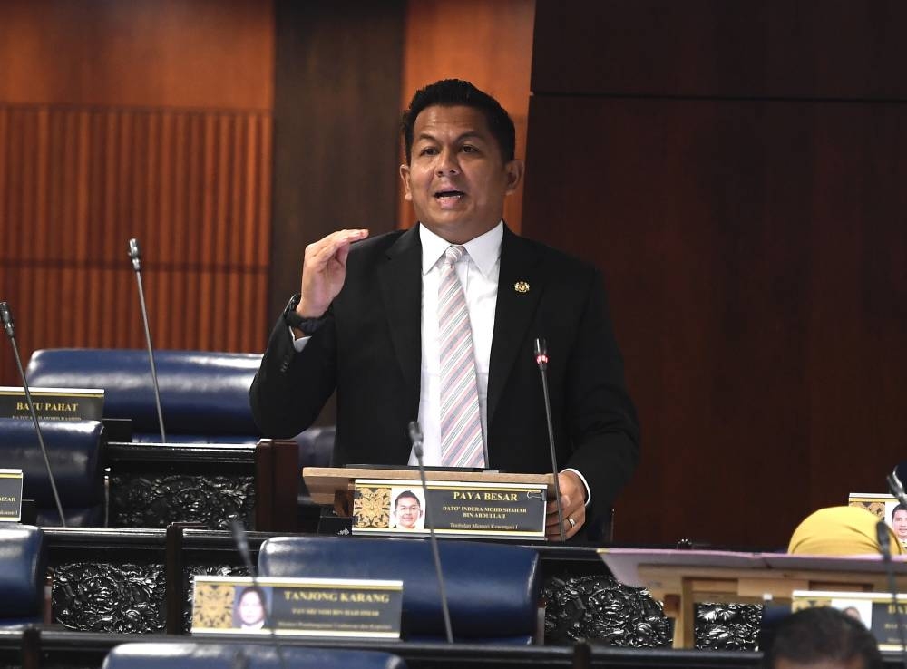Deputy Finance Minister Datuk Mohd Shahar Abdullah addresses members of Parliament in Kuala Lumpur July 26, 2022. — Bernama pic