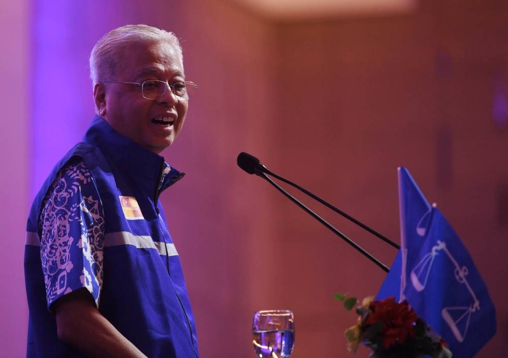 Datuk Seri ismail Sabri Yaakob said silat has also been proven effective as a bridge between the Malay culture and the outside world. — Bernama pic