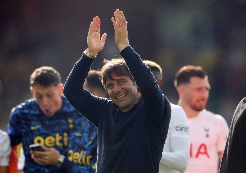Tottenham Hotspur manager Antonio Conte applauds fans after the match against Norwich City at Carrow Road, Norwich, Britain, May 22, 2022. — Action Images via Reuters