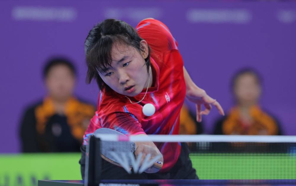Malaysia’s Alice Chang Li Sian in action during the women’s team table tennis semi-final at the Birmingham 2022 Commonwealth Games in Birmingham July 31, 2022. — Bernama pic