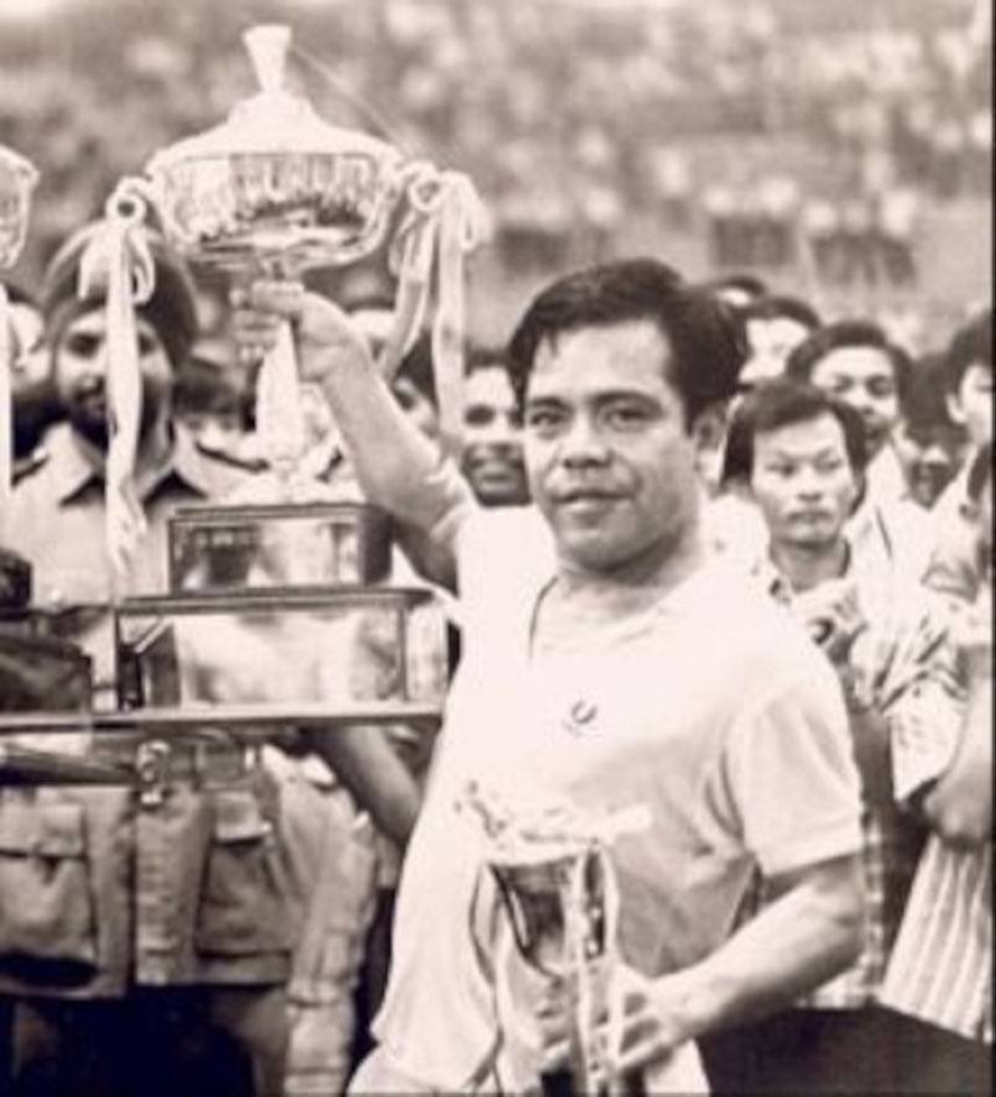 Legendary national badminton doubles player Datuk Ng Boon Bee was reportedly rushed to a private hospital before being brought to Raja Permaisuri Bainun Hospital due to a shortage of beds. — Picture from Twitter/Badminton Association of Malaysia