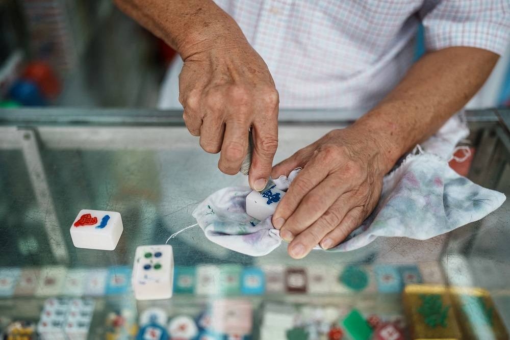 Cheung Shun-king, 70, is one of the last craftsmen of his kind in Hong Kong. ― AFP pic
