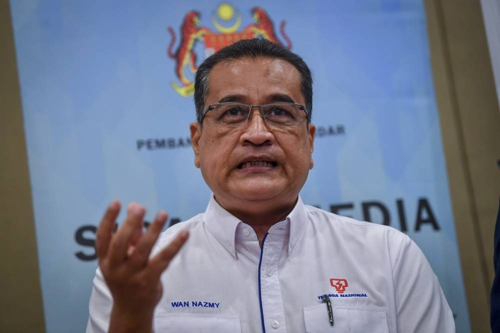 TNB Chief Distribution Network Officer Wan Nazmy Wan Mahmood at a press conference in Putrajaya August 8, 2022. — Bernama pic
