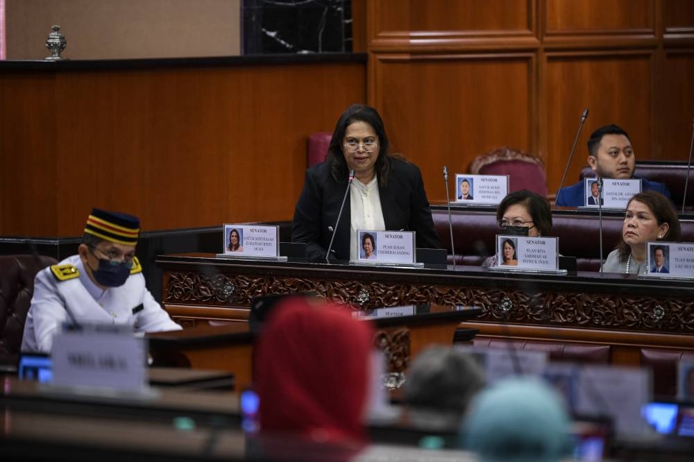 Senator Datuk Seri Zurainah Musa debates the motion related to the citizenship of children born abroad to Malaysian mothers at Parliament today, August 11, 2022. ― Bernama pic
