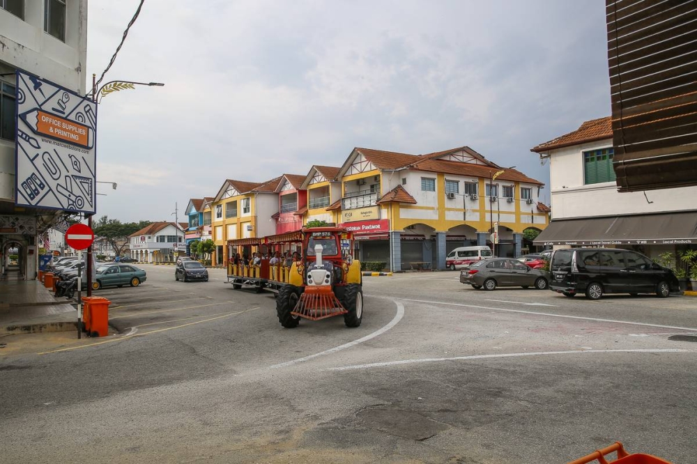 A general view of Pekan Lama Kuala Selangor, August 14, 2022. — Picture by Yusof Mat Isa