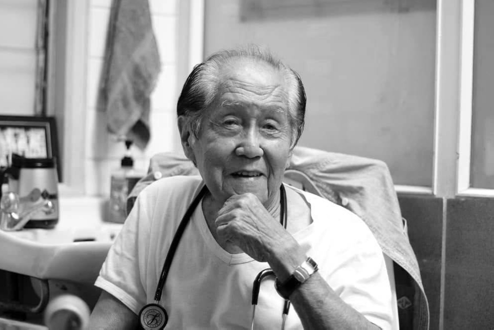 Dr Chen Man Hin was DAP's chairman from 1966 to 1999. — Picture courtesy of Lim Guan Eng