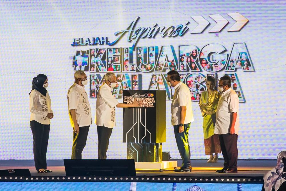 Prime Minister Datuk Seri Ismail Sabri Yaakob at the launch of the Selangor Malaysian Family Aspirations Tour in Shah Alam, Selangor, August 19, 2022. — Picture by Firdaus Latif