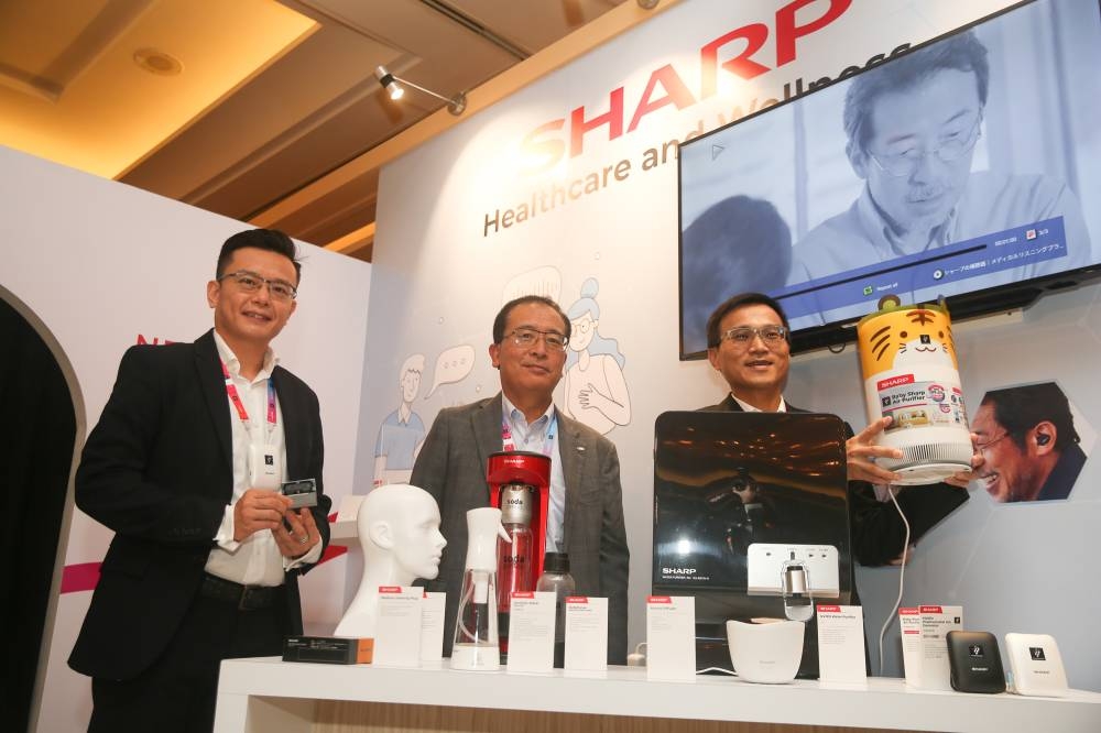 From sanitiser maker to wearable air purifier, Sharp Malaysia presents new products centred on health and wellness solutions - Vimarsana News