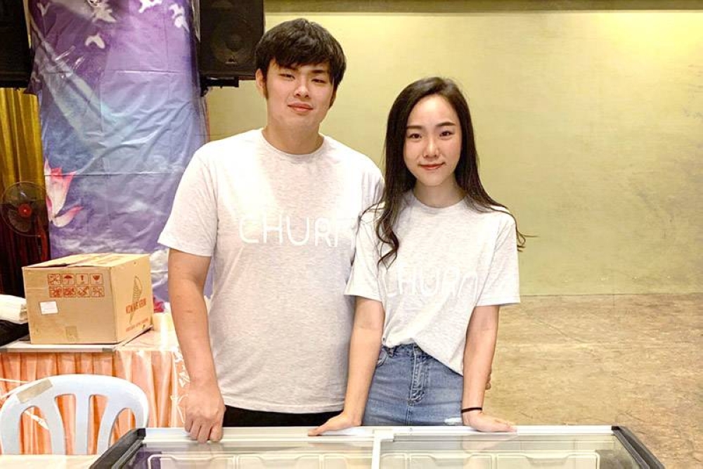 Founders CK Lee and Wendy Lee during their early days at weekend markets.