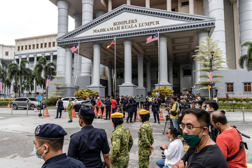 General view outside the court compound before jailed former prime minister Datuk Seri Najib Razak leaves the Kuala Lumpur Court Complex, August 25, 2022. — Picture by Firdaus Latif