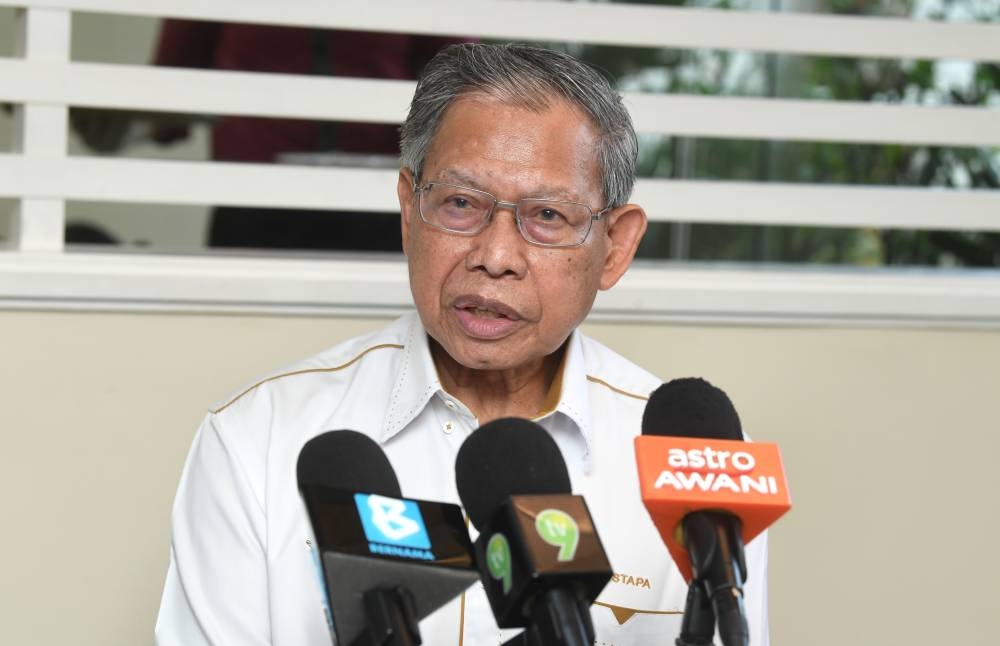 Minister in the Prime Minister’s Department (Economy) Datuk Seri Mustapa Mohamed speaks at a press conference in Kota Baru August 28, 2022. — Bernama pic