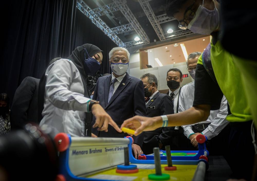 Prime Minister Datuk Seri Ismail Sabri Yaakob is pictured at the International Sustainable Energy Summit in Kuala Lumpur August 29, 2022. — Bernama pic