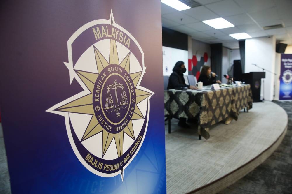 Vice-president of the Malaysian Bar Mohamad Ezri Abdul Wahab said the Bar Council made the decision during a meeting on Saturday. — Picture by Choo Choy May