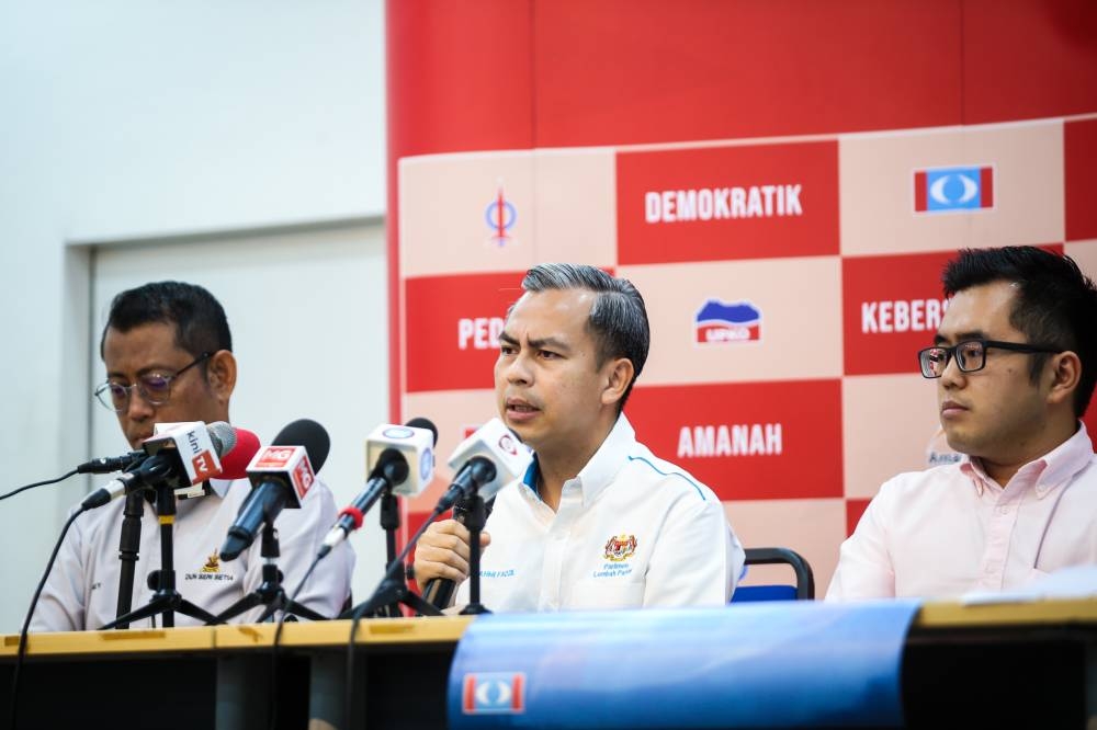 PKR communications director Fahmi Fadzil speaks during a press conference at the party's headquarters in Petaling Jaya September 7, 2022. —  Picture by Ahmad Zamzahuri