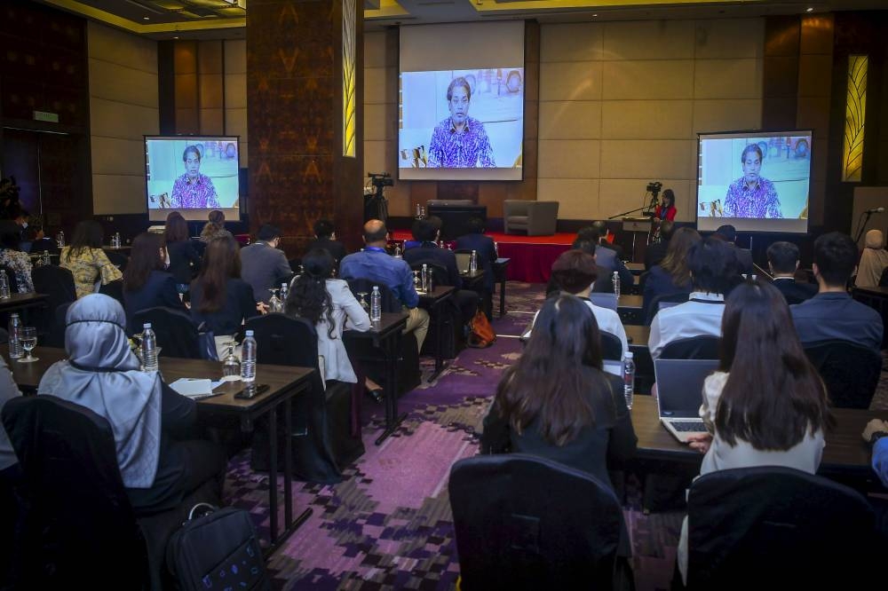Health Minister Khairy Jamaluddin delivers an opening speech at the Asia Pacific Economic Cooperation (Apec) Health Financing Forum online in Kuala Lumpur, September 6, 2022. — Bernama pic 