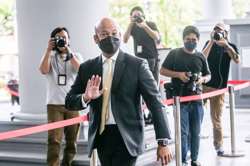 Former 1MDB chief executive Arul Kanda Kandasamy arrives at the Kuala Lumpur High Court for the 1MDB audit trial September 7, 2022. — Picture by Hari Anggara