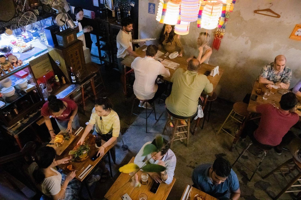 People dining in My Awesome Cafe located at 202 Telok Ayer Street on September 9, 2022. — TODAY pic