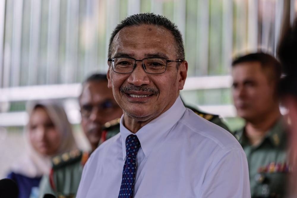 Senior Minister of Defence Datuk Seri Hishammuddin Hussein speaks to the media in Desa Tun Hussein Onn, Kuala Lumpur, September 14, 2022. — Bernama pic 